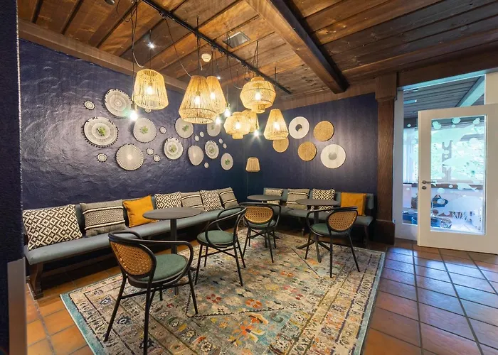 Saentis انترواسر